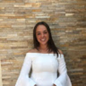 Meet your Posher, Holly